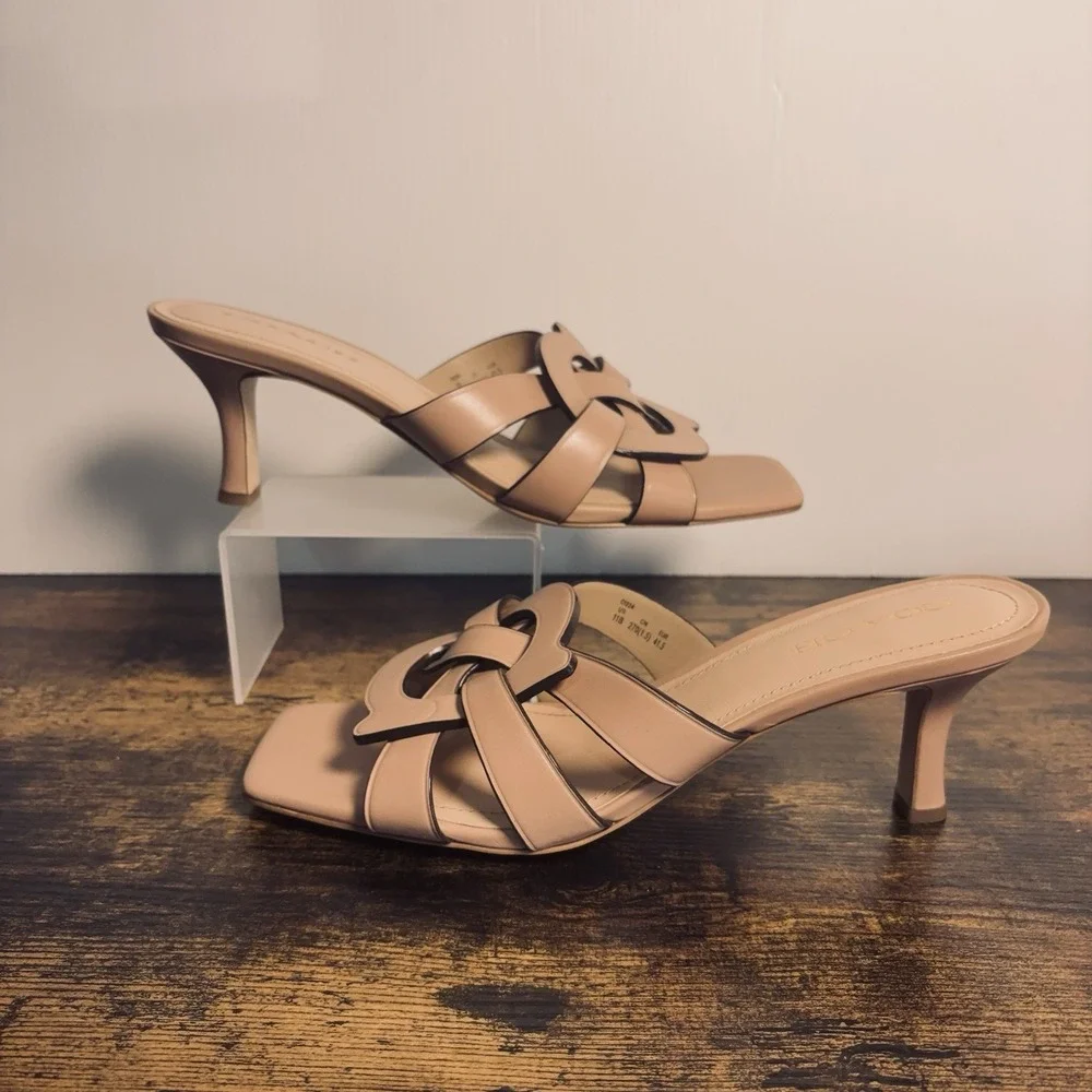 Coach Tillie Sandals Womens Sz 11B Tan Leather Signature "C" Kitten Heel - Picture 4 of 10